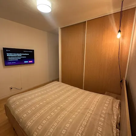Superbe En Avec Piscine Apartamento